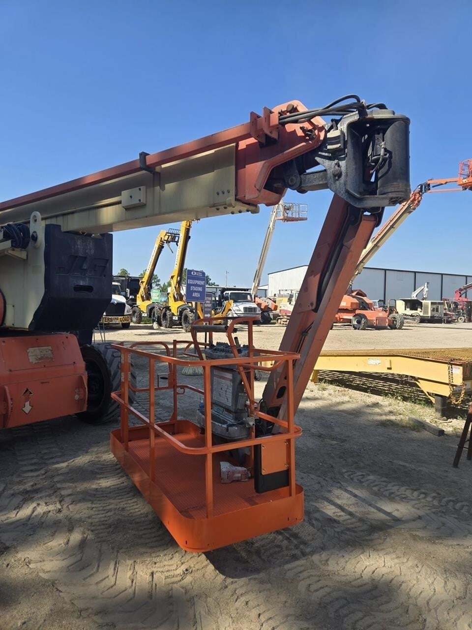 2018 JLG 1250AJP-2