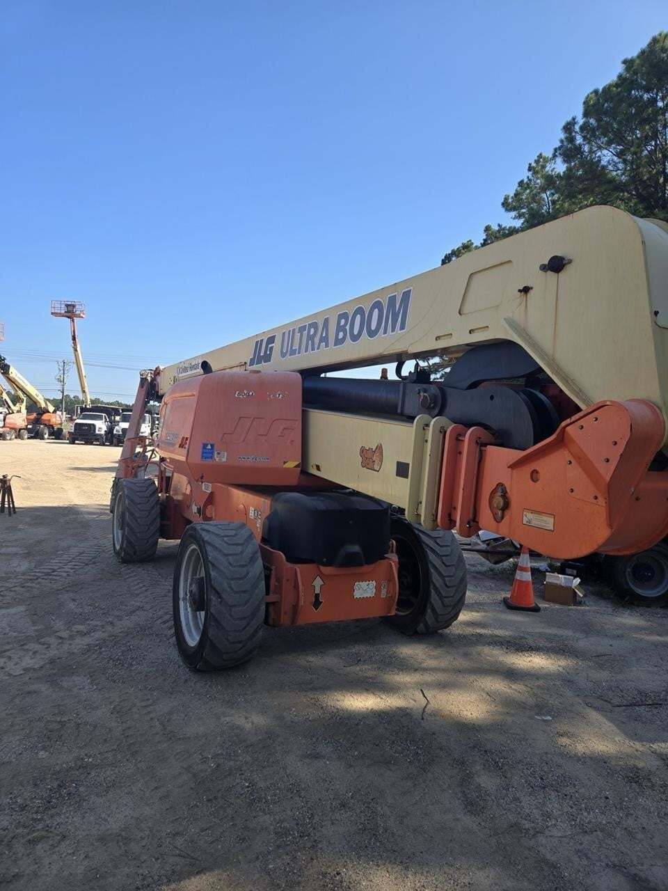 2018 JLG 1250AJP-8
