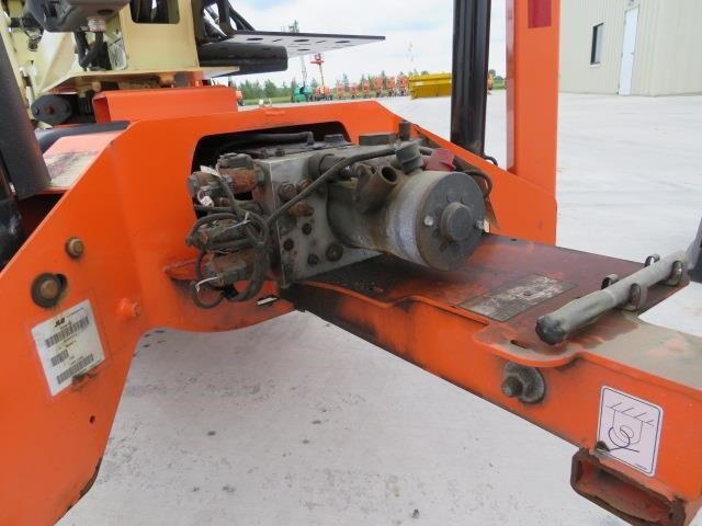 2019 JLG T350-22