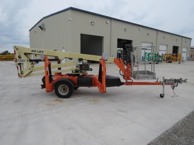 2019 JLG T350-5
