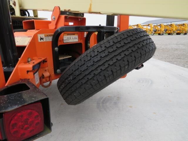 2019 JLG T350-13