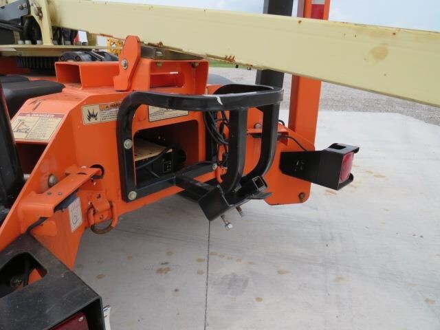 2019 JLG T350-13