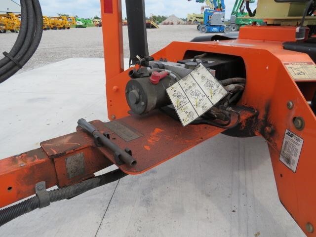 2019 JLG T350-21