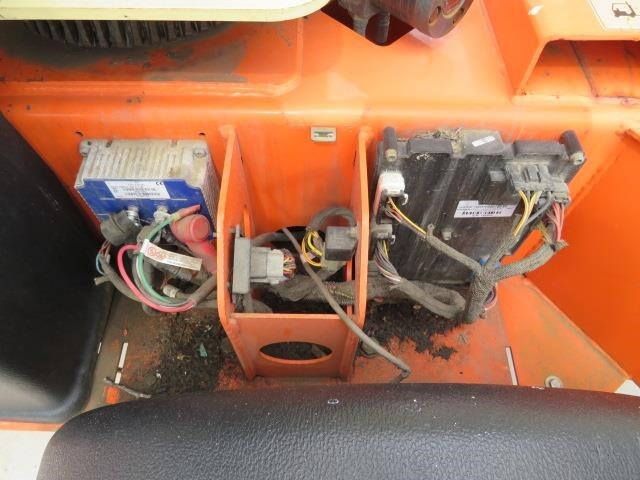 2019 JLG T350-20