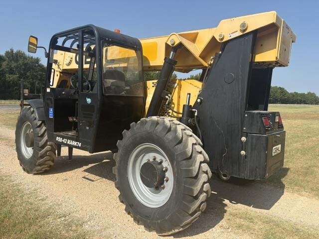 2019 Gehl RS8-42-3