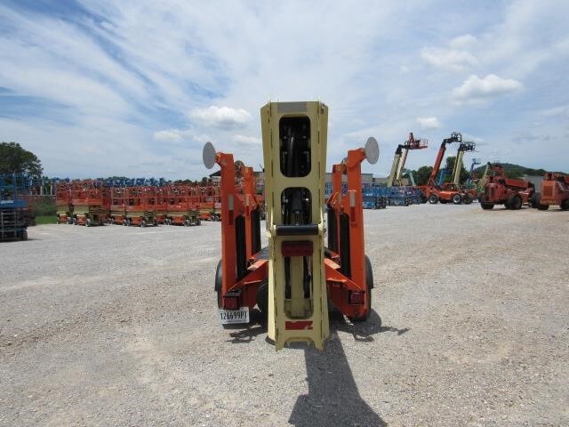 2019 JLG T500J-7
