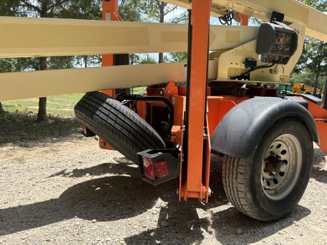 2019 JLG T500J-7