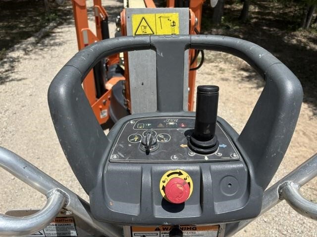 2019 JLG T500J-10