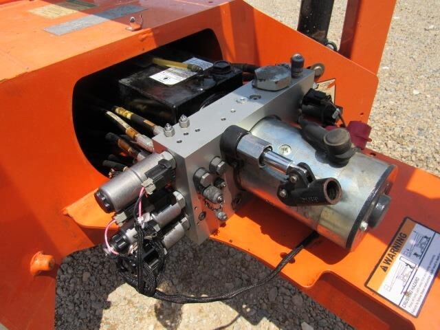 2019 JLG T350-20