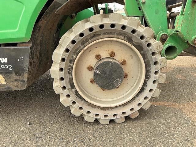2016 Genie GTH-5519-10