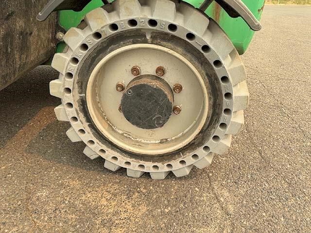 2016 Genie GTH-5519-12