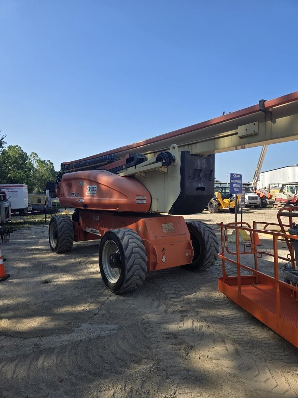 2018 JLG 1250AJP