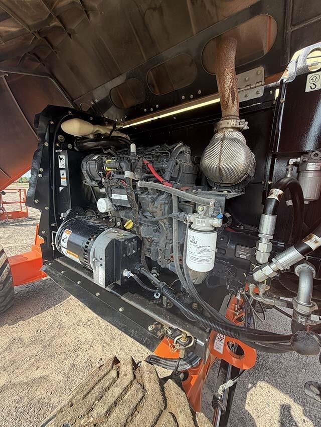 2021 JLG 660SJ-32