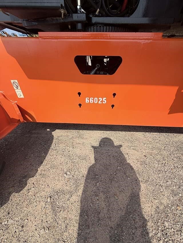 2021 JLG 660SJ-57