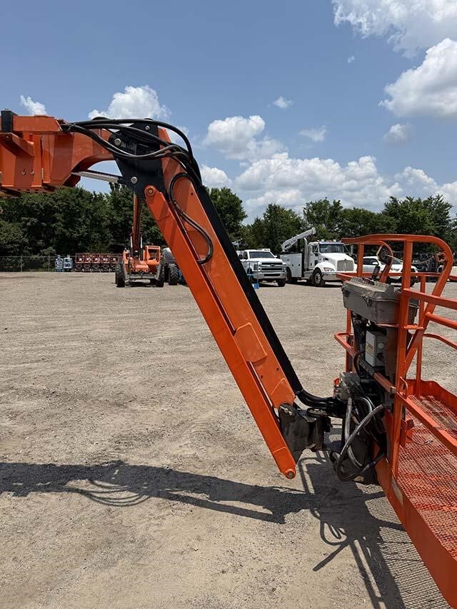 2021 JLG 660SJ-48