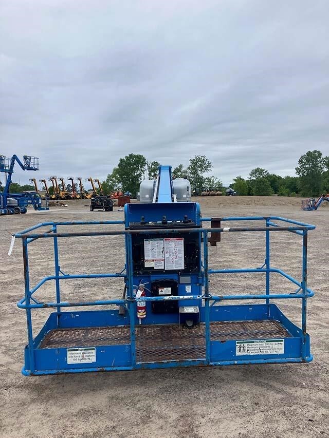 2017 Genie S-125-3