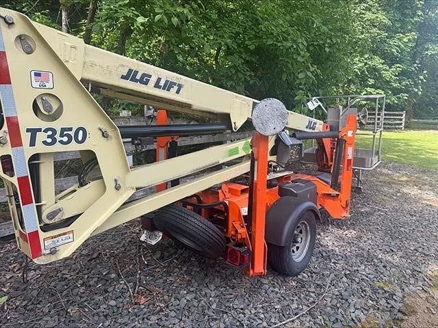 2019 JLG T350-2