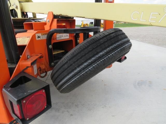 2019 JLG T350-13