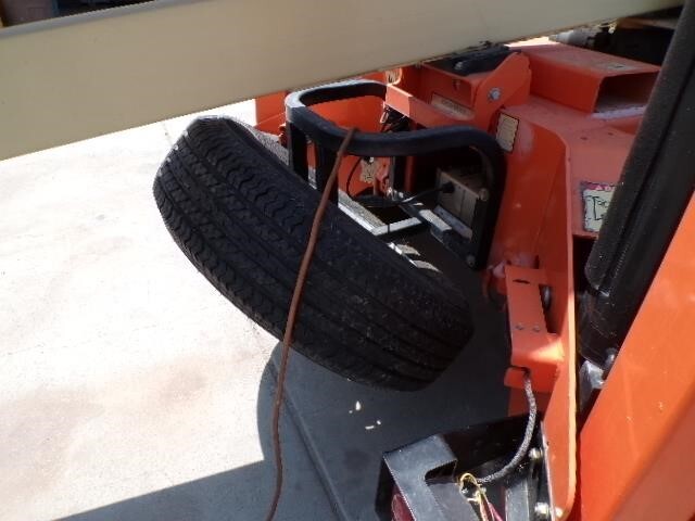 2019 JLG T500J-8