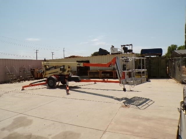 2019 JLG T500J-19
