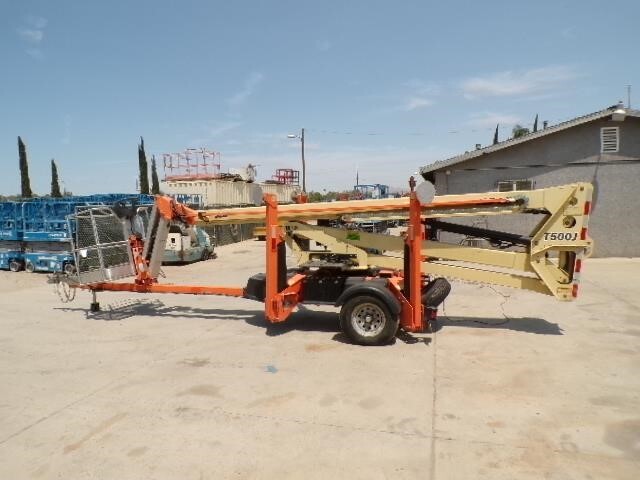 2019 JLG T500J