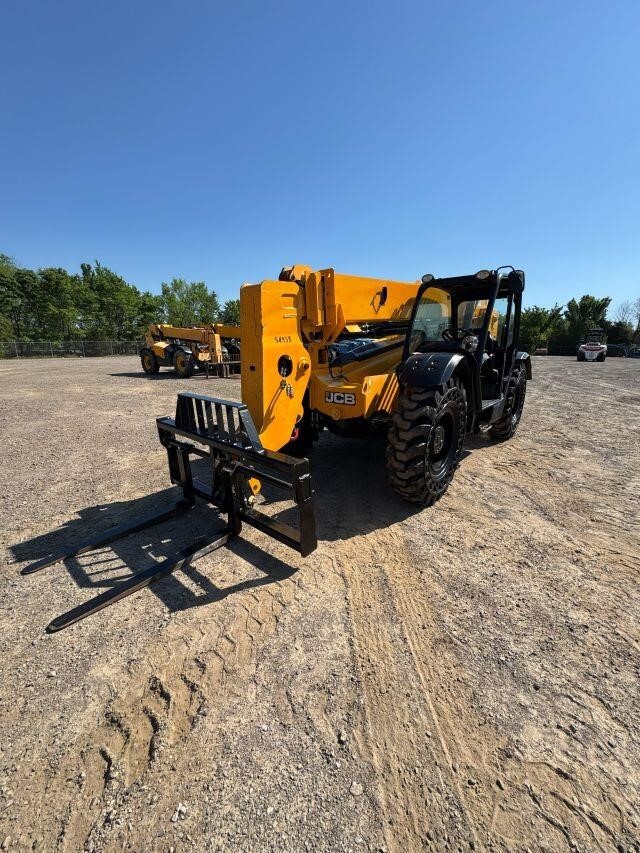 2019 JCB 509-42