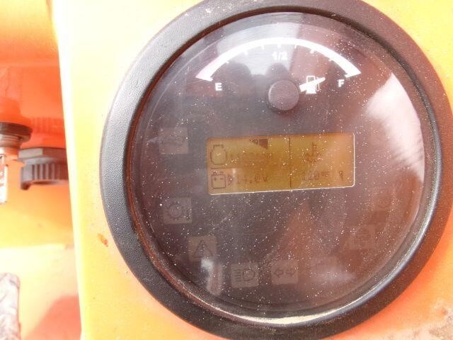 2015 SkyTrak 6042-25