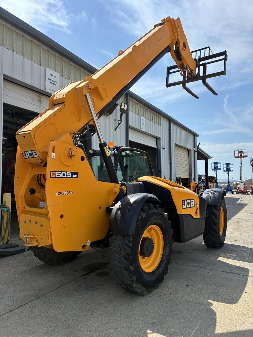 2019 JCB 509-42-3