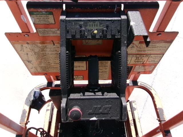 2019 JLG 1930ES-12