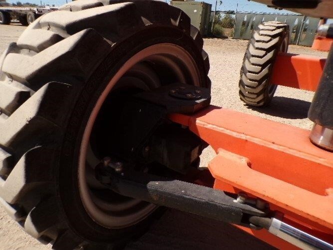2018 JLG 340AJ-9