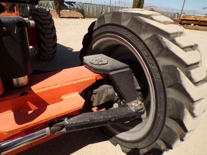 2018 JLG 340AJ-8