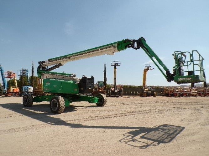 2017 JLG 1500AJP-6