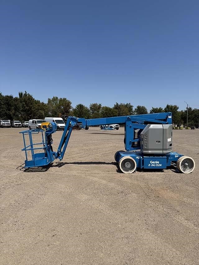 2018 Genie Z-34/22 N