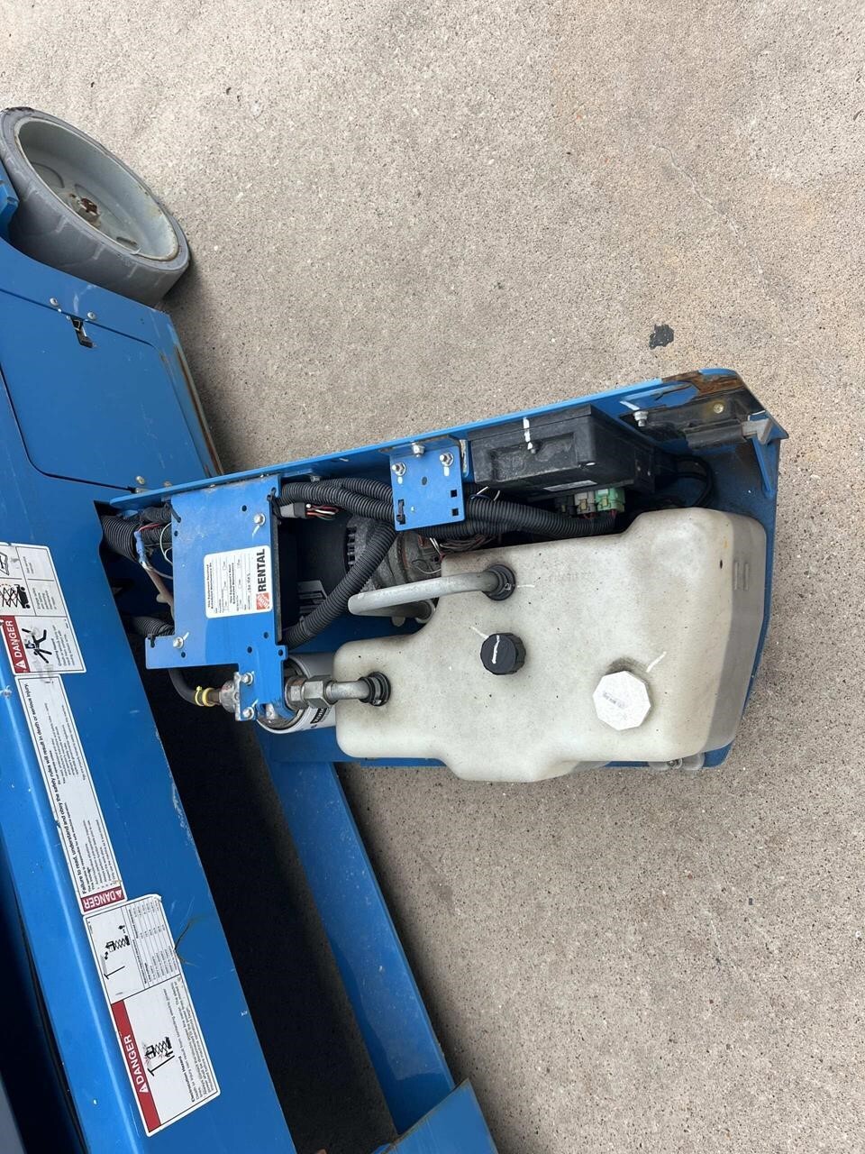 2019 Genie GS-3246-11