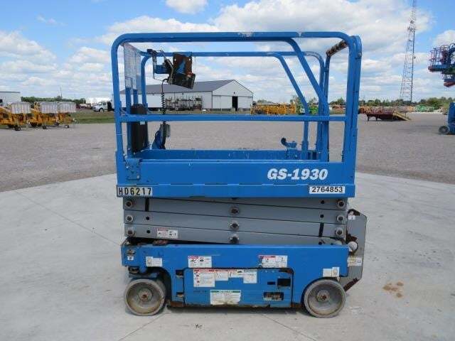 2019 Genie GS-1930