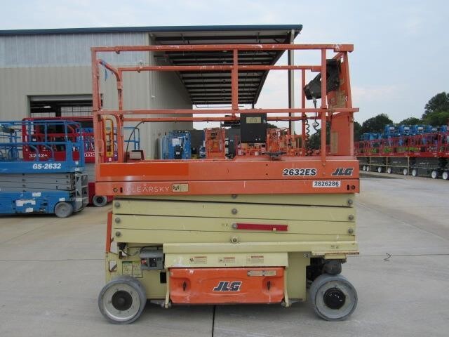 2019 JLG 2632ES-5