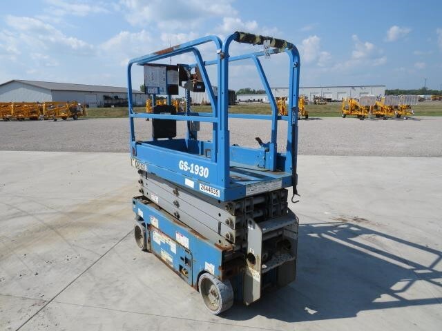 2018 Genie GS-1930-8