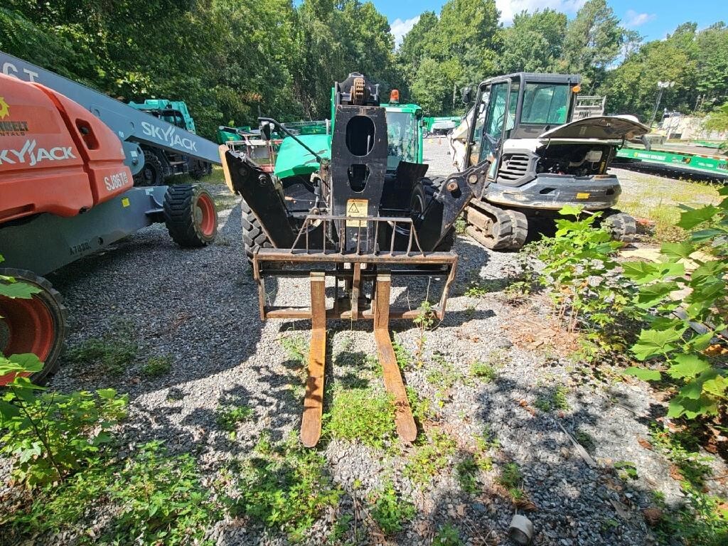 2018 JLG 1255-6
