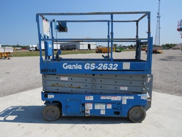 2012 Genie GS-2632