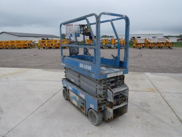 2019 Genie GS-1930-8
