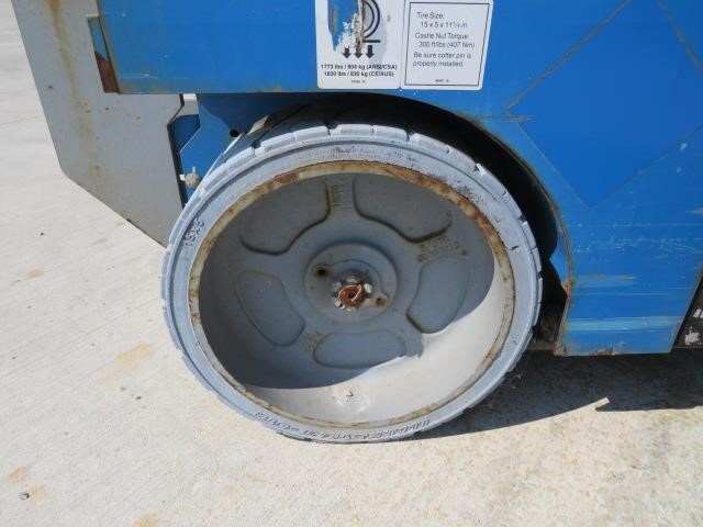 2017 Genie GS-2632-15