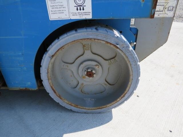 2017 Genie GS-2632-12