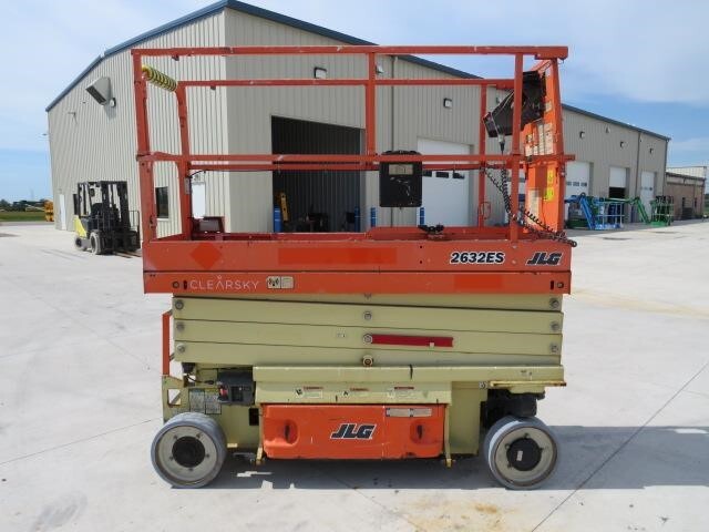2019 JLG 2632ES-5