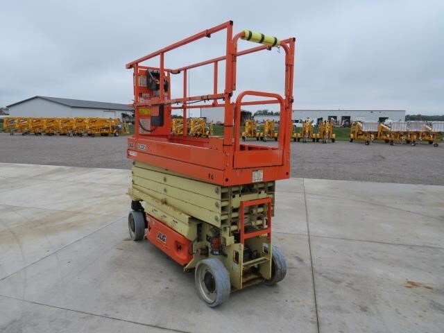 2019 JLG 2632ES-8