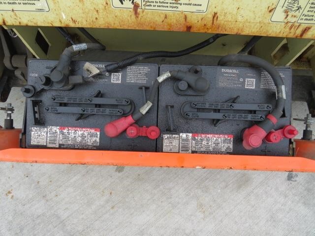 2019 JLG 2632ES-17