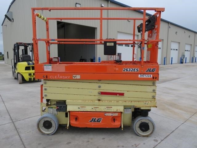 2019 JLG 2632ES-5