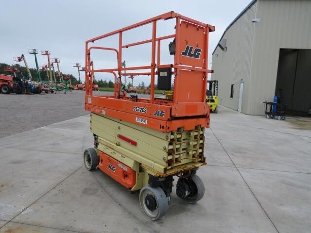 2019 JLG 2632ES-4