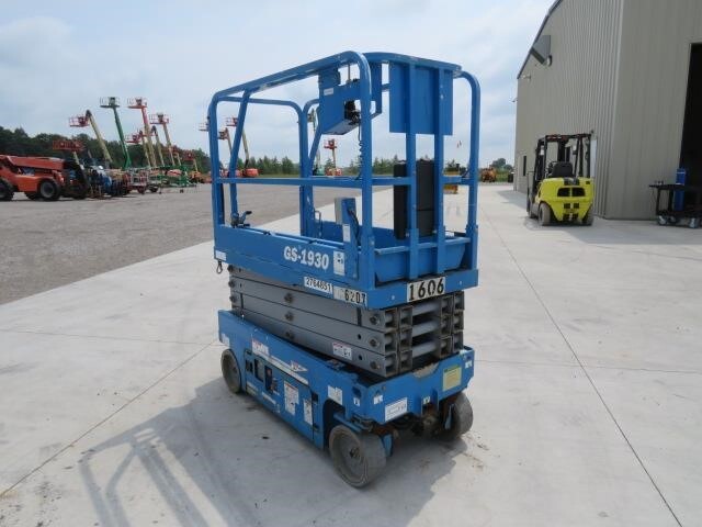 2019 Genie GS-1930-4