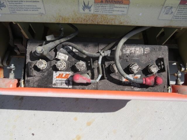 2019 JLG 2632ES-17