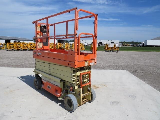 2019 JLG 2632ES-8